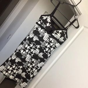 Black and white geo print dress